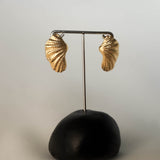 Lombok earrings in gold – smelt