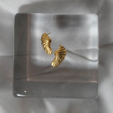 Lombok earrings in gold – smelt