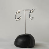 Mellow Hoops earrings in silver – smelt