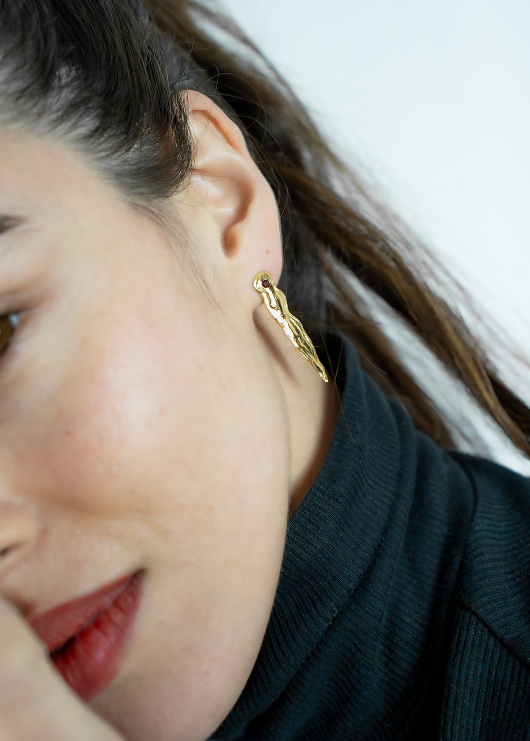 Comet earrings in gold – smelt