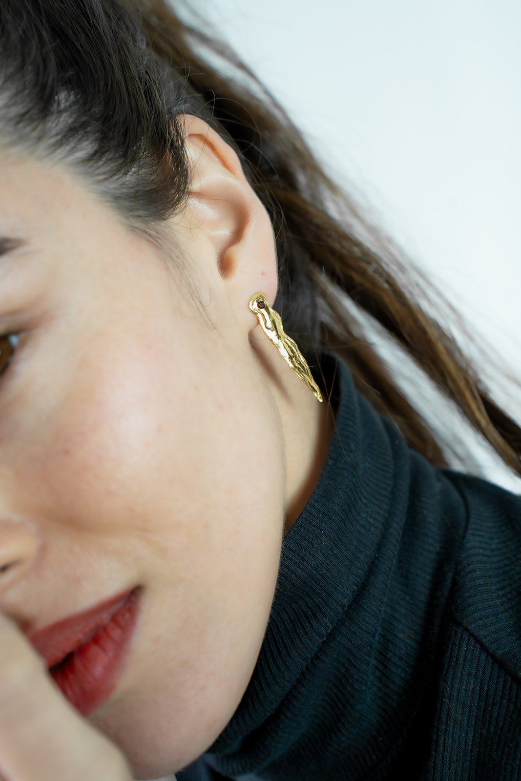 Comet earrings in gold – smelt