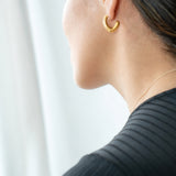 Mellow Hoops earrings in gold – smelt