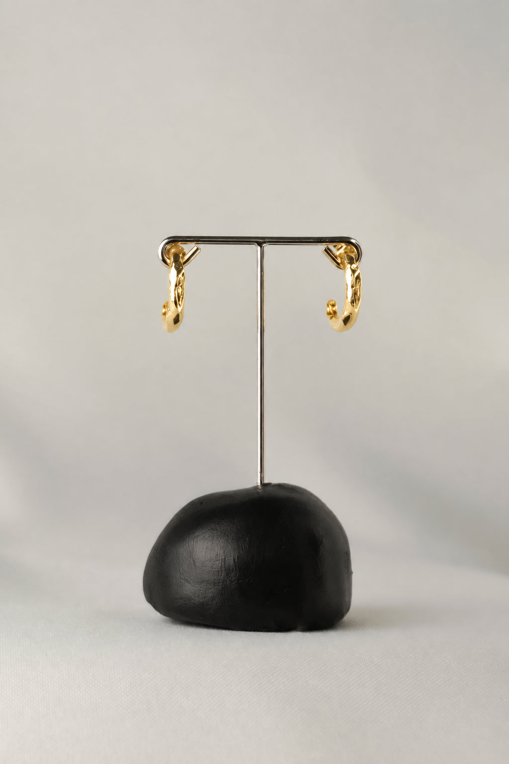 New Moon earrings in gold – smelt